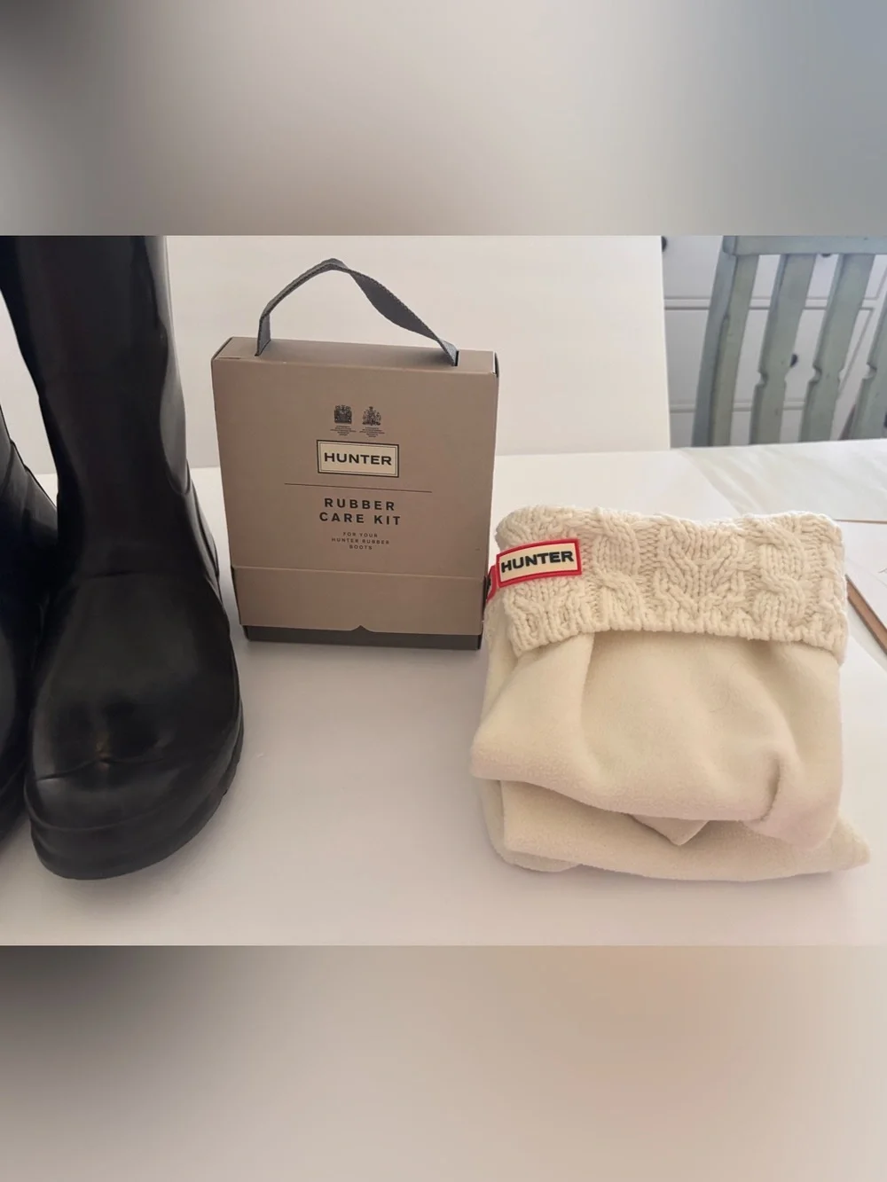 Hunter Original Tall Rain Boots Black Size 8 and More. All Offers Considered